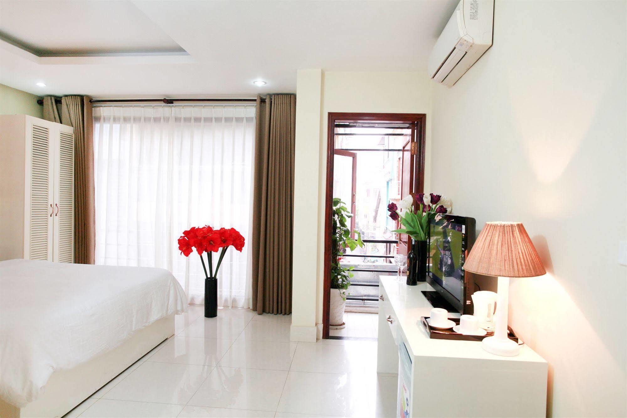 22Land Residence Hotel & Spa 52 Ngo Huyen Hanoi Dış mekan fotoğraf